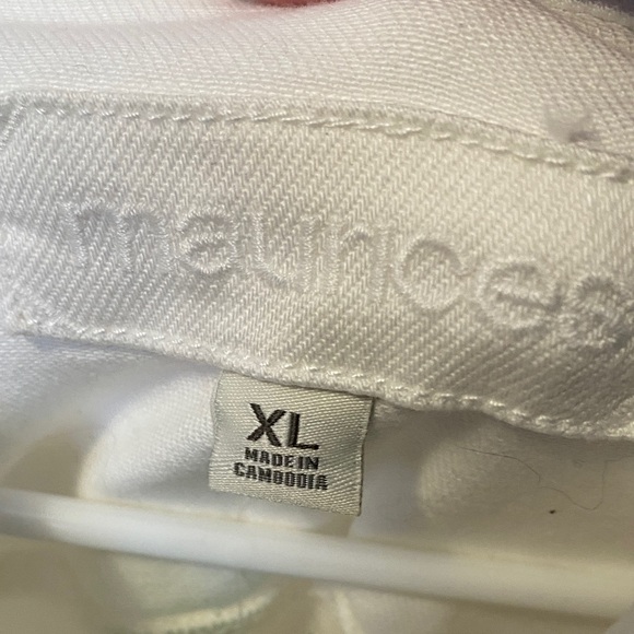 NWT Women's Maurice’s White Denim Jacket - Picture 4 of 5